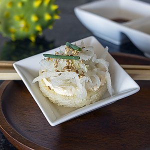 Rettichsalat auf gebratenem Basmati-Reis