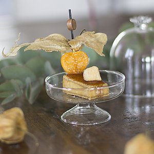 Gebratener Tofu mit Sojamarinade und Physalis