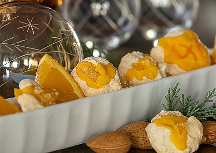 Orangen-Mandel-Makronen
