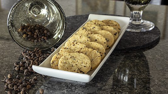 Apero-Mürbeplätzchen mit Kubebenpfeffer
