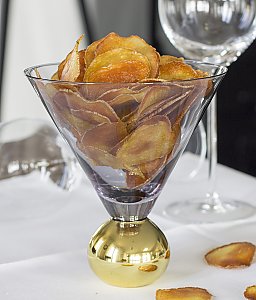 Kartoffelchips mit Trüffelöl aus dem Backofen