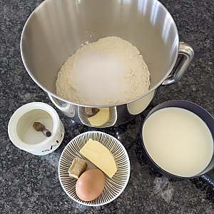 Brioche-Grundrezept zum Apero (Schritt-für-Schritt-Anleitung)