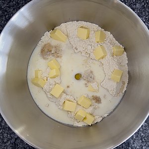 Brioche-Grundrezept zum Apero (Schritt-für-Schritt-Anleitung)