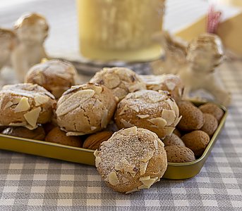 einfache Marzipan-Plätzchen