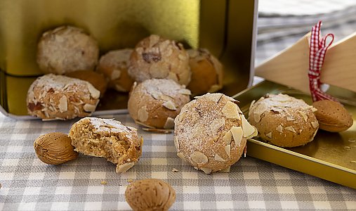 einfache Marzipan-Plätzchen