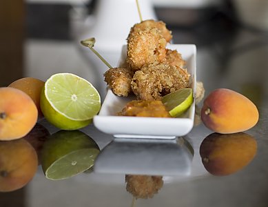 Panko-Garnelen auf Aprikosenchutney