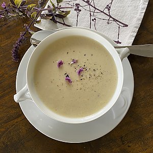 Parmesansuppe