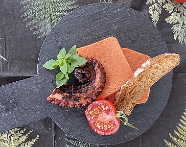 Tomatenmousse mit Mozarella