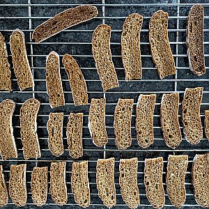 Brotchips (Resteverwertung)