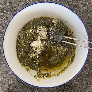 Grundrezept_Olivenkraut-Pesto